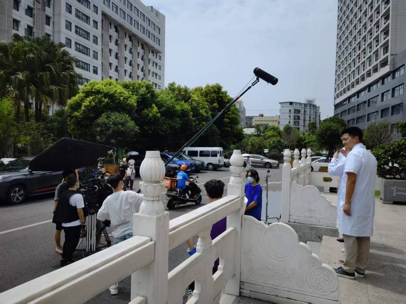 会东县广告片拍摄公司低成本实现高规格制作的诀窍